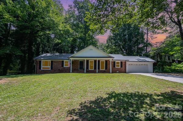 114 Elmwood DR, Salisbury, NC 28147