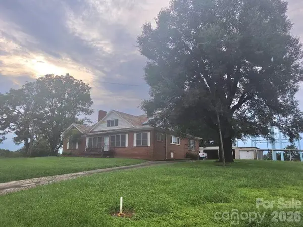 1312 Salem RD, Morganton, NC 28655