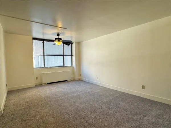 600 E 8th St ST #3T, Kansas City, MO 64106