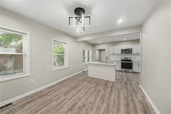3223 E 6th ST, Kansas City, MO 64124