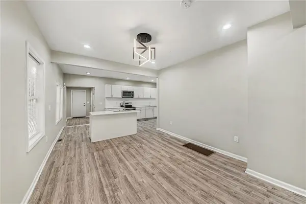 3223 E 6th ST, Kansas City, MO 64124