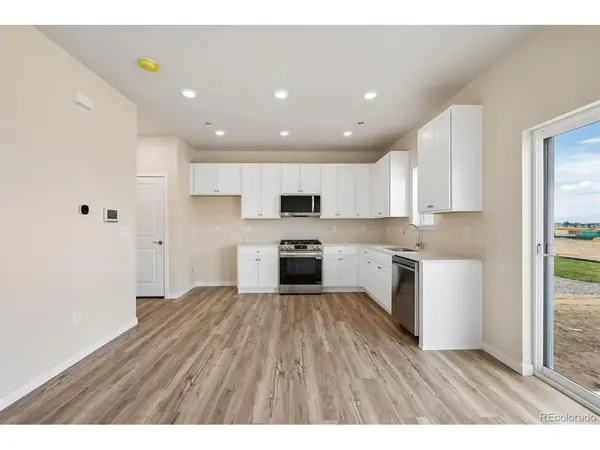19043 E 93rd, Commerce City, CO 80022