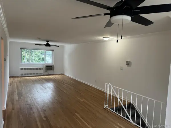 412 Dawson, Jericho, NY 11753