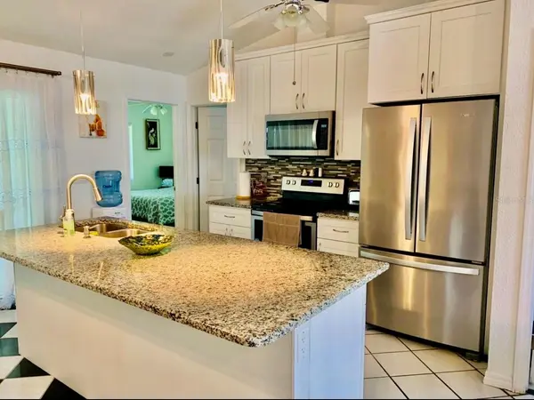 380 S VENICE BLVD, Venice, FL 34293