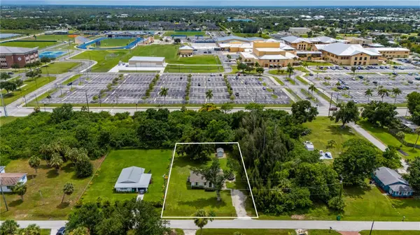 809 BURLAND ST, Punta Gorda, FL 33950