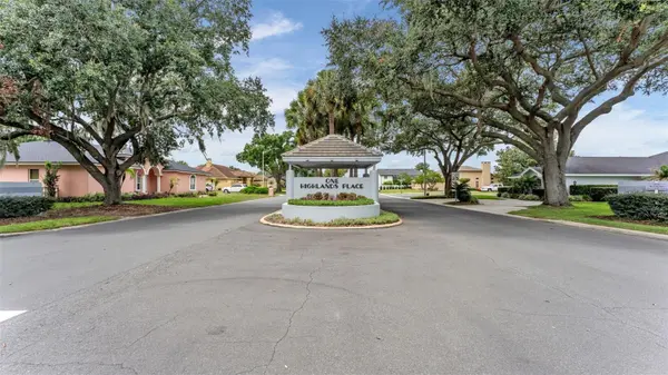 4765 HIGHLANDS PLACE CIR, Lakeland, FL 33813