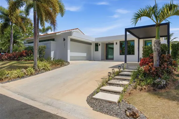 241 CAMINO DEL JAGUEY, Dorado, PR 00646