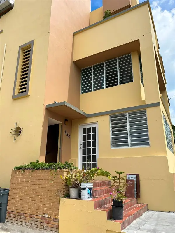 520 RIERA ST #2, San Juan, PR 00909