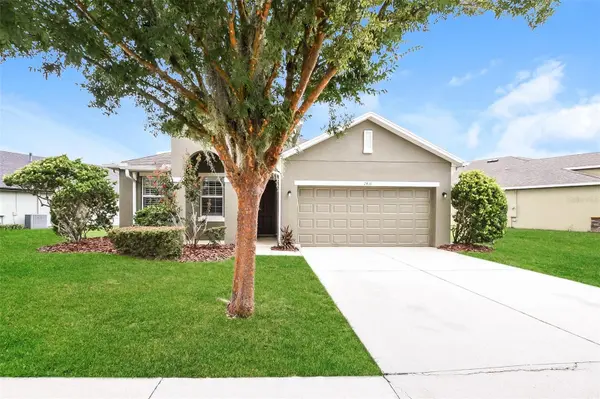 2416 SABASTIAN ST, Mount Dora, FL 32757