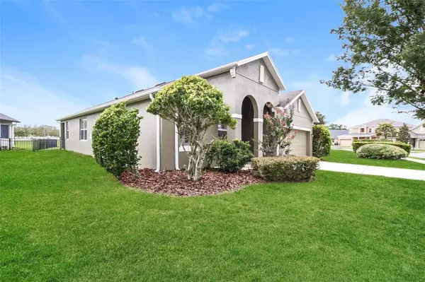 2416 SABASTIAN ST, Mount Dora, FL 32757