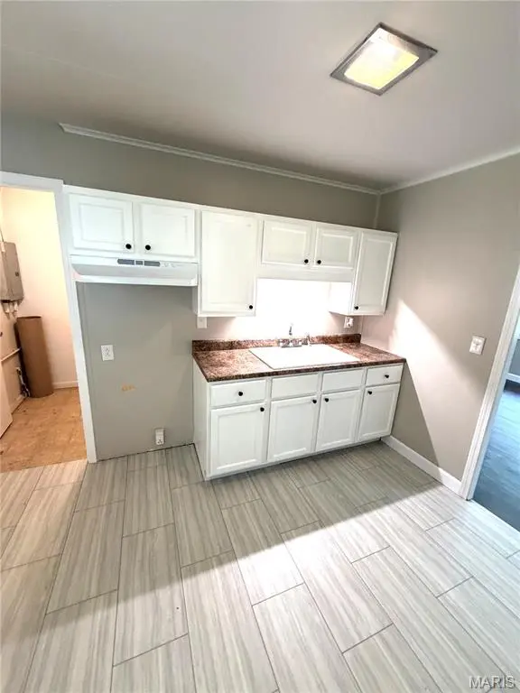 640 Devonshire DR, Belleville, IL 62226
