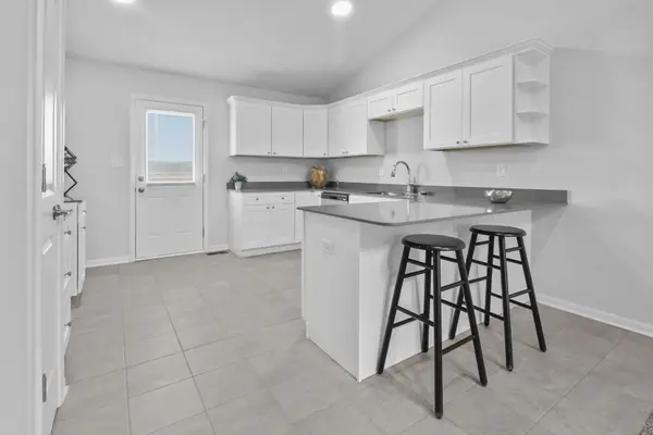 3033 W 82ND PL #C, Merrillville, IN 46410
