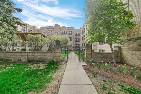 4027 N Mozart ST #1, Chicago, IL 60618