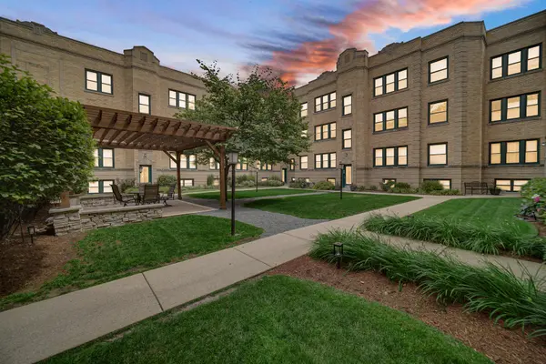 4027 N Mozart ST #1, Chicago, IL 60618