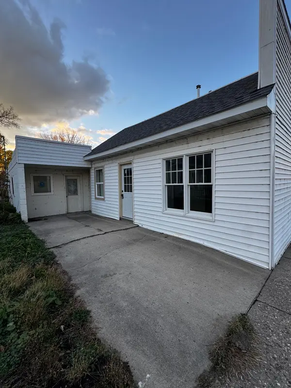 241 Webster ST N, Kasota, MN 56050
