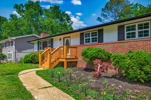 968 W Circle Drive, Rossville, GA 30741