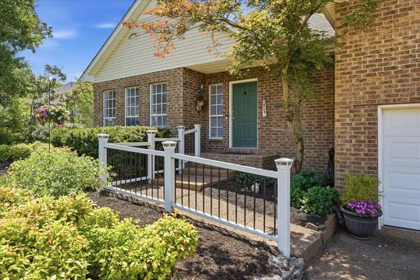 103 Waterford Way, Hendersonville, TN 37075