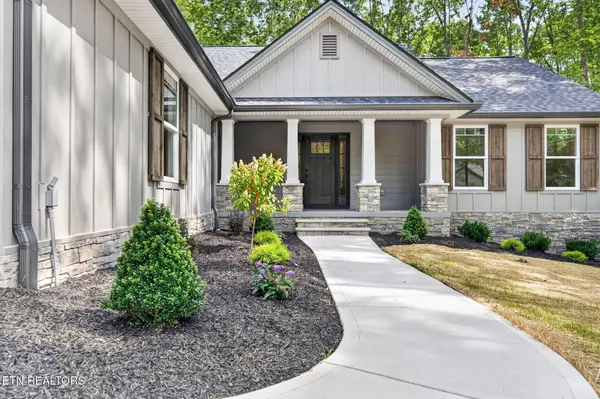 321 Beachwood Drive, Crossville, TN 38558