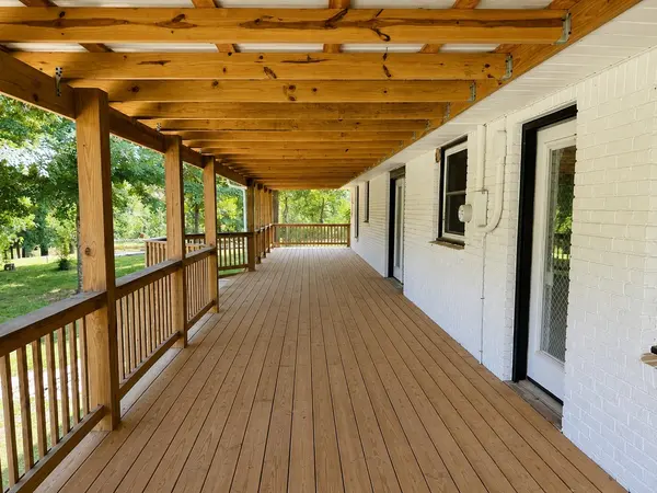 249 Indian Creek Dr, New Johnsonville, TN 37134