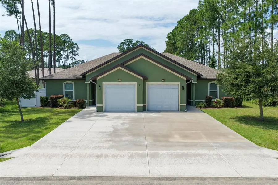 7 EMPIRE LN, Palm Coast, FL 32164