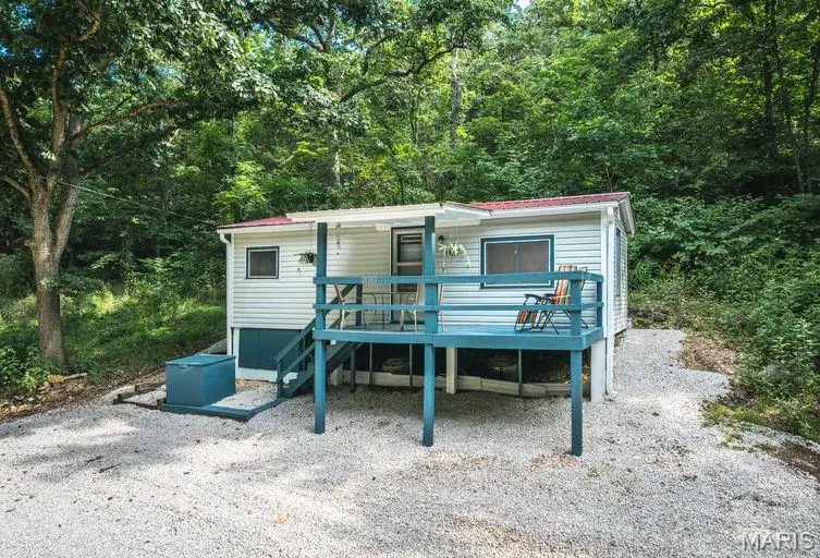 21583 Private Drive 8496, Newburg, MO 65550