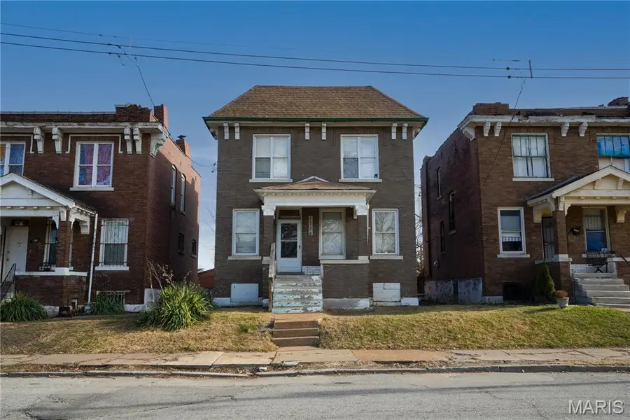 1734 N Euclid AVE, St Louis, MO 63113