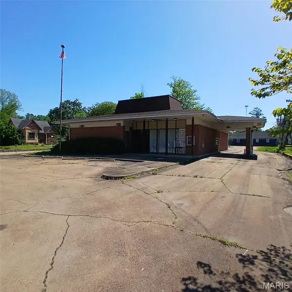 122 N Main ST, Arcadia, MO 63621