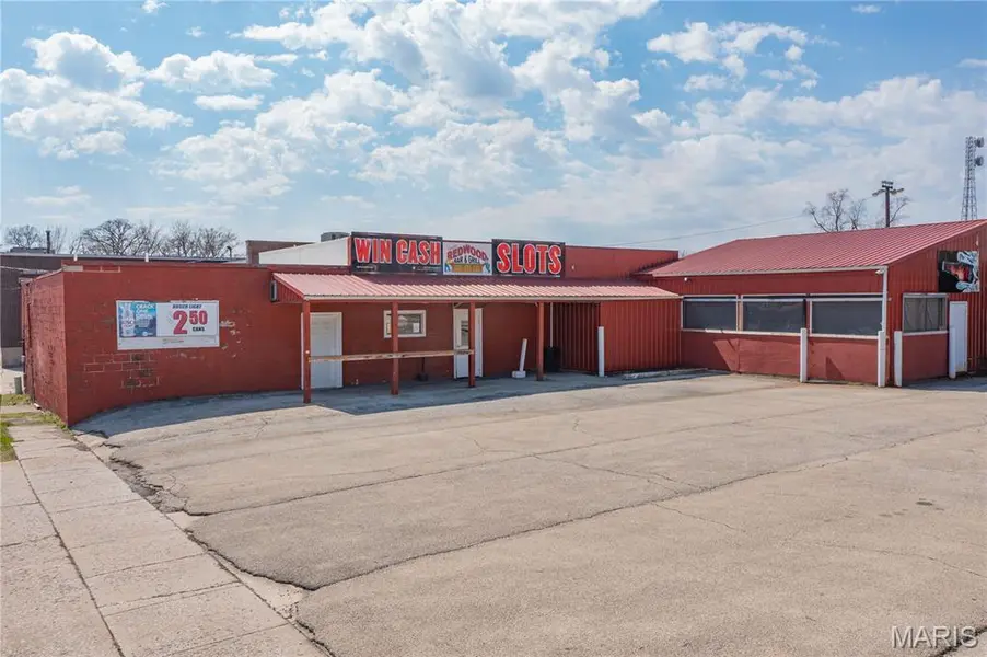204 W Gallatin ST, Vandalia, IL 62471