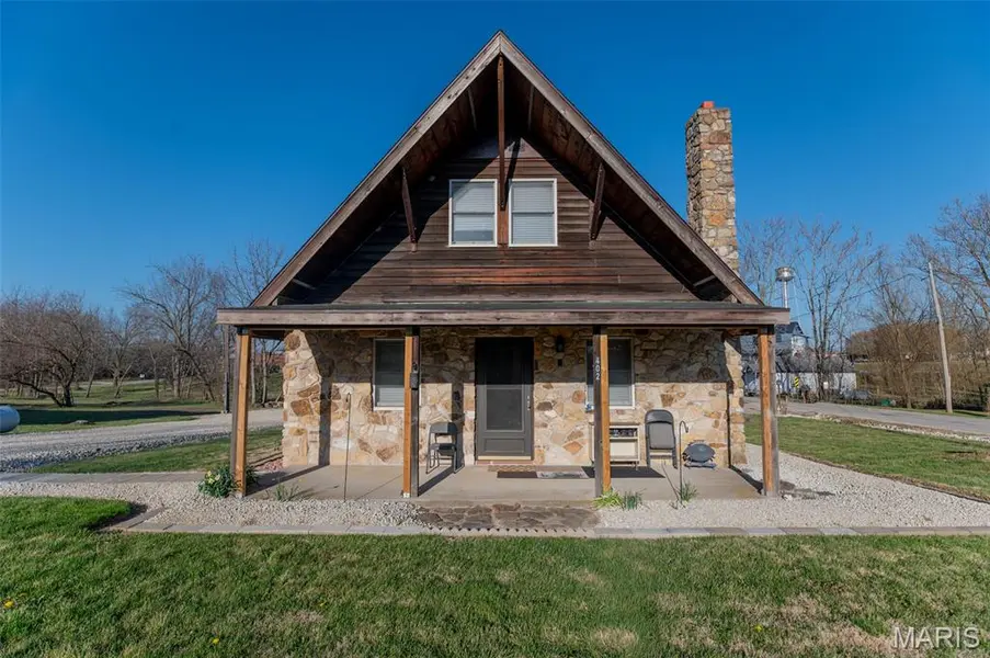 402 S Bland AVE, Belle, MO 65013