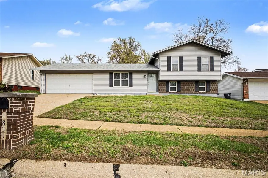 1839 Lakemont LN, St Louis, MO 63138