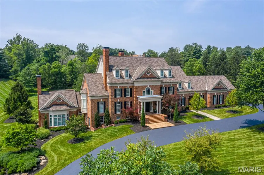 13344 Buckland Hall RD, St Louis, MO 63131