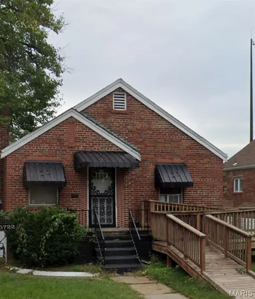 5722 Henner AVE, St Louis, MO 63120