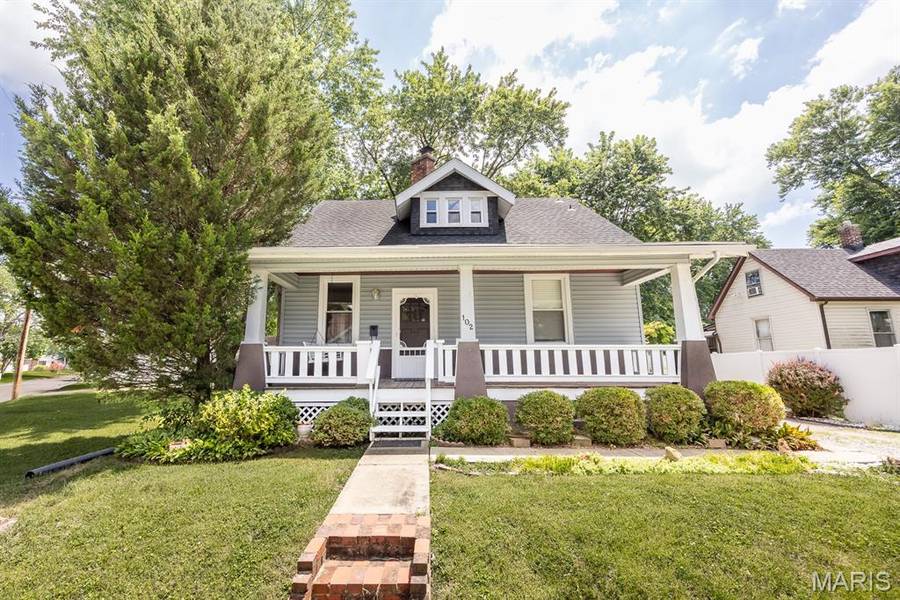 102 S 35th ST S, Belleville, IL 62226