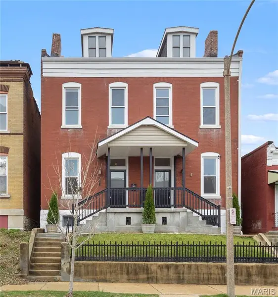 2847 Wyoming ST, St Louis, MO 63118