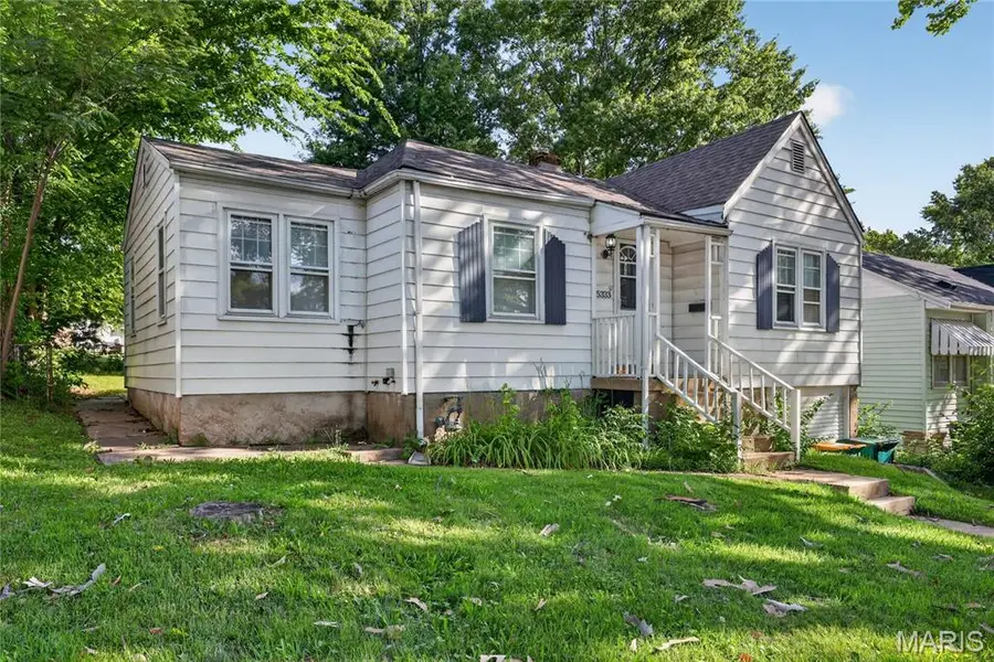 5333 Olene DR, St Louis, MO 63121