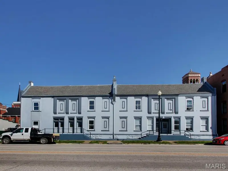 504 Broadway ST, Hannibal, MO 63401