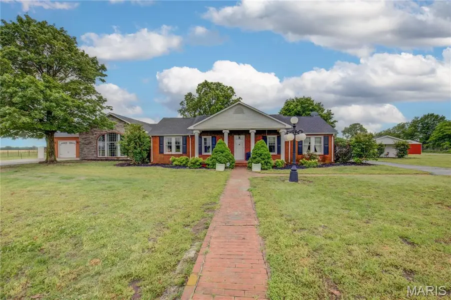 763 N Highway CC, Bertrand, MO 63823