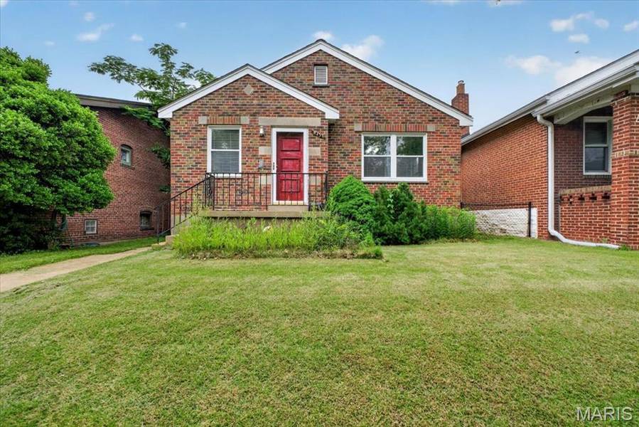 4131 Quincy ST, St Louis, MO 63116