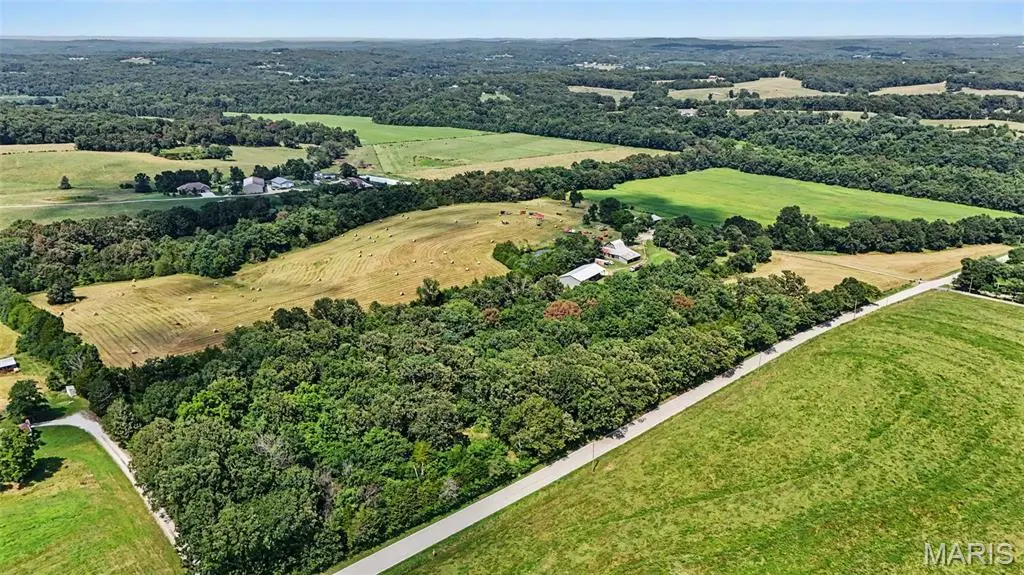2441 Old Mount Hope RD, Lonedell, MO 63060