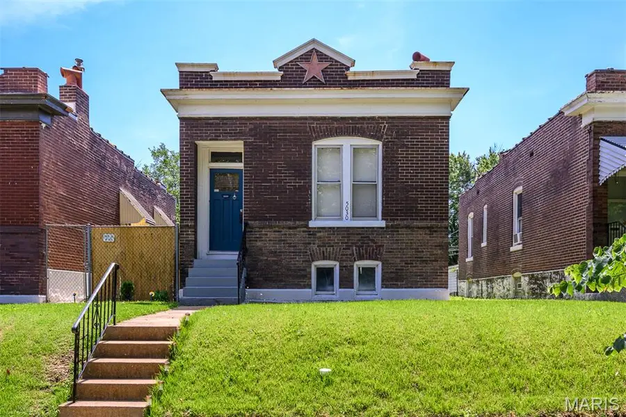 5030 Grace AVE, St Louis, MO 63116