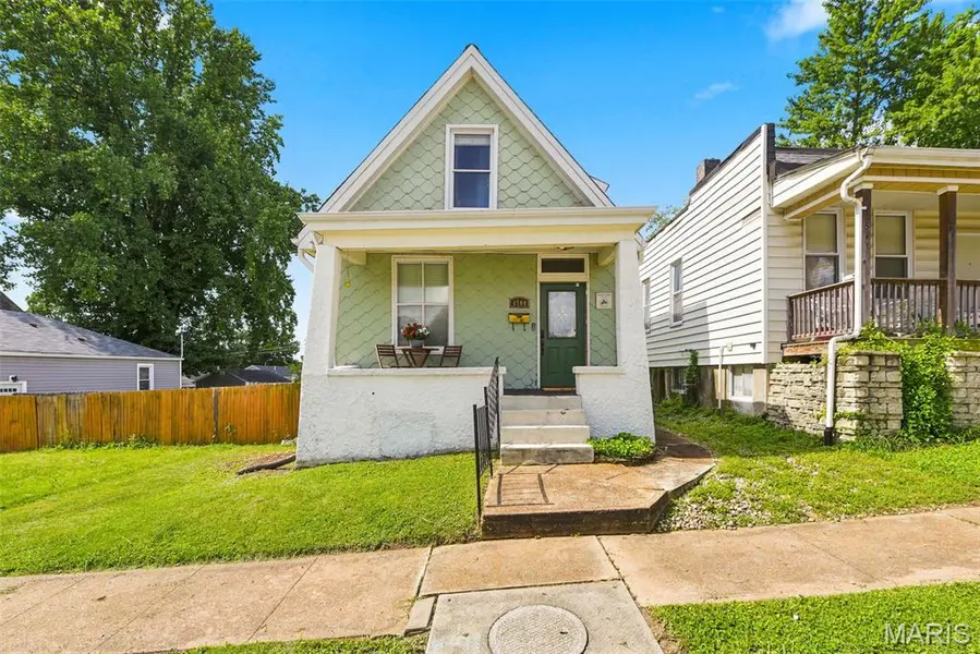 6744 Wise AVE, St Louis, MO 63139
