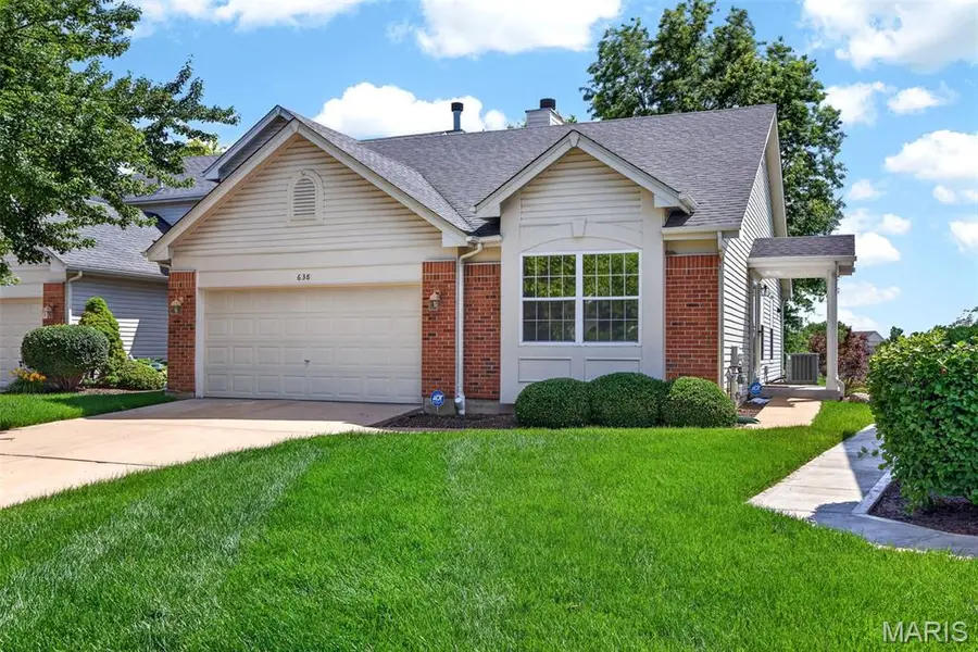 638 Hawk Run DR #48A, O'fallon, MO 63368