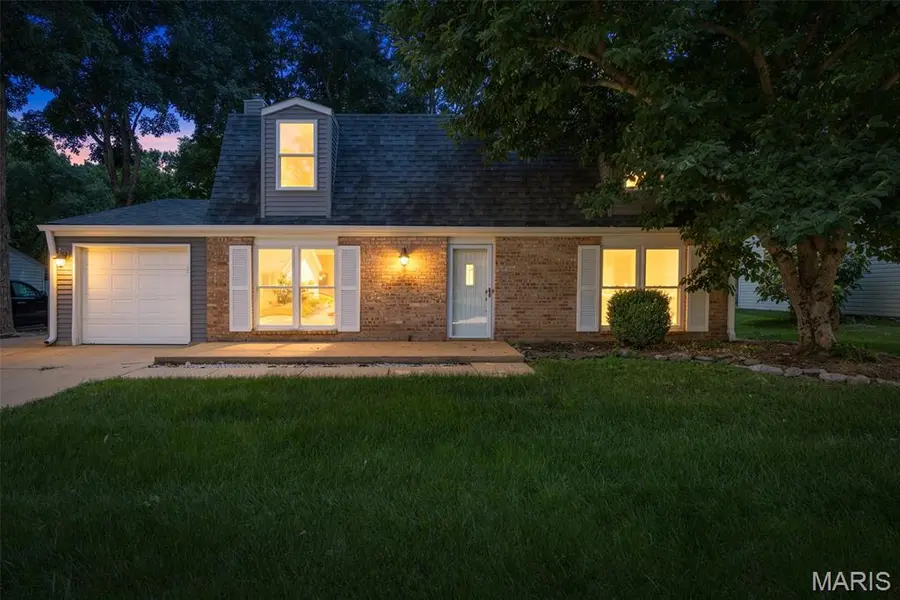 1954 Parkton WAY, Barnhart, MO 63012