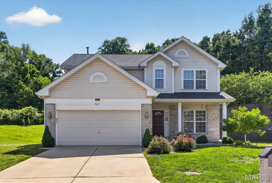 567 Brook Meadow DR, Ballwin, MO 63021