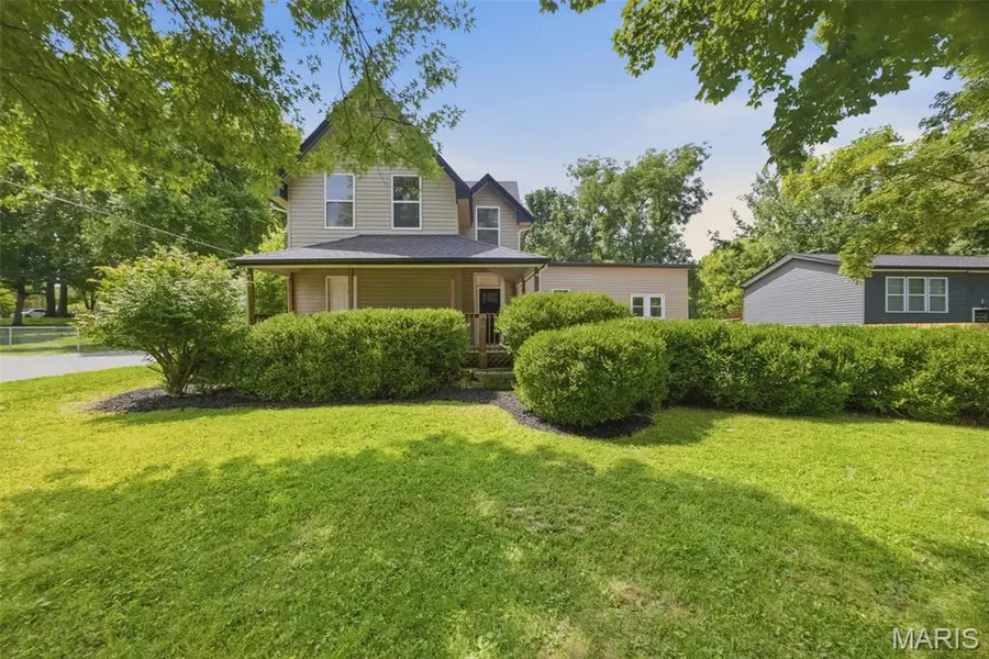 90 W 3rd ST, Pevely, MO 63070