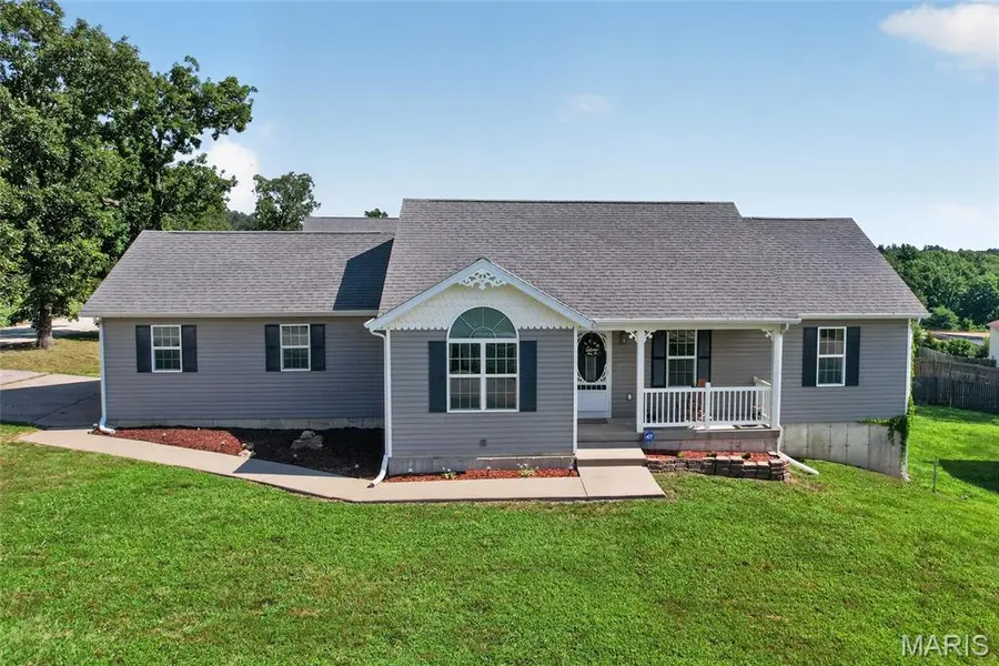 23600 Roulette RD, Waynesville, MO 65583