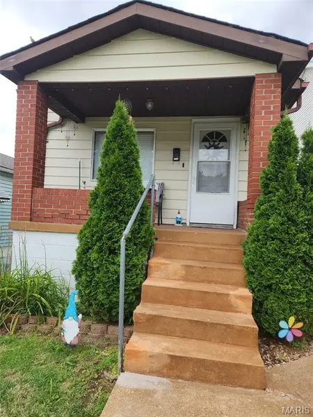 776 Zeiss AVE, St Louis, MO 63125