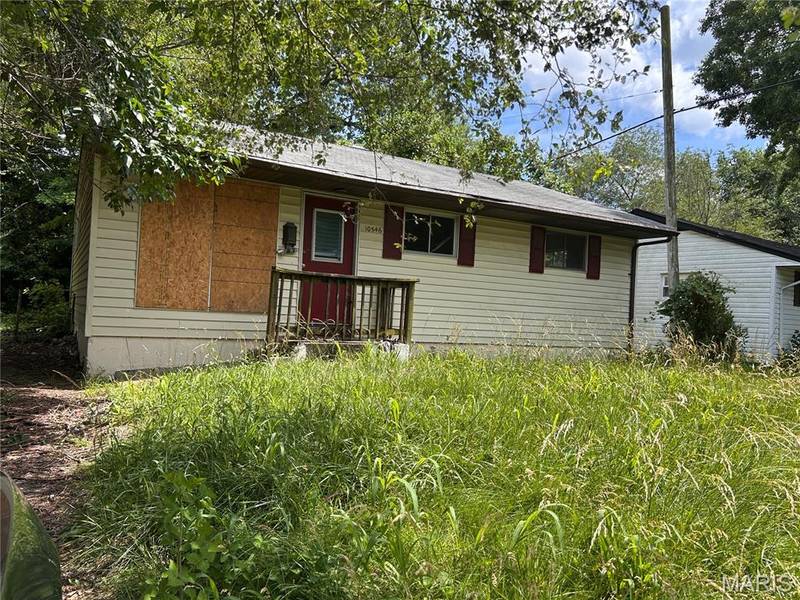 10546 Spring Garden DR, St Louis, MO 63137