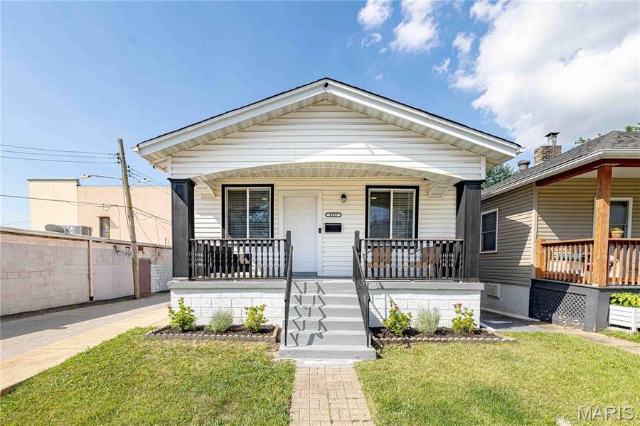 4916 Blow ST, St Louis, MO 63109