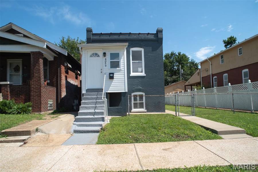 4059 Phillips AVE, St Louis, MO 63116